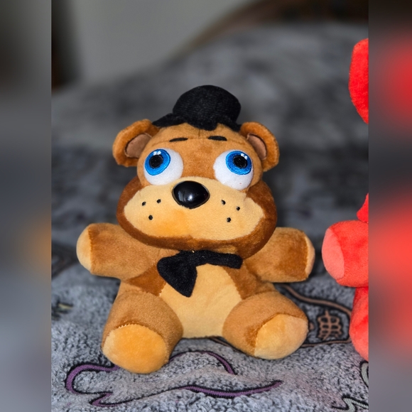 Five Nights at Freddys Plush - Shadow Freddy Fazbear & Foxy Pirate FNAF - Picture 4 of 6